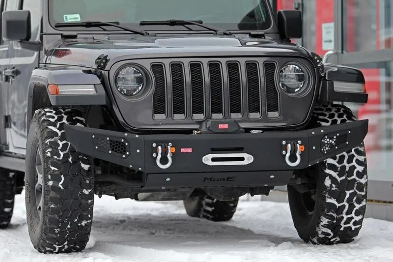 Ile pali Jeep Wrangler? Sprawdź, co musisz wiedzieć przed zakupem