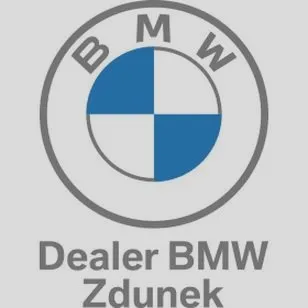 Ile wynosi pensja sprzedawcy motocykli? Zarobki, prowizje i premie