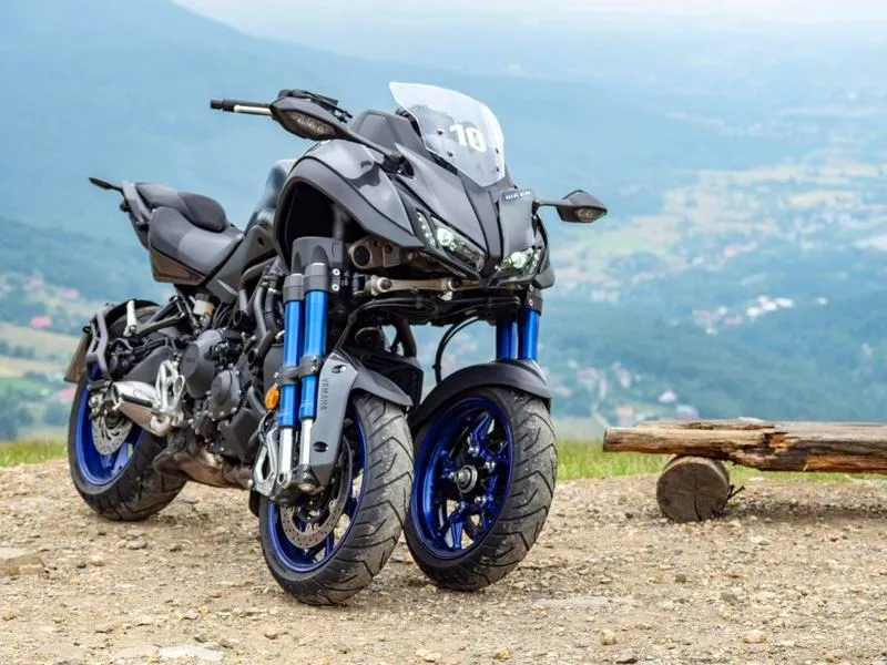 Jakie prawo jazdy potrzebne do jazdy Yamaha Niken?