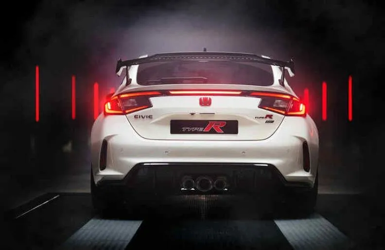 Jakie silniki w Hondzie Civic VII najlepiej współpracują z gazem?