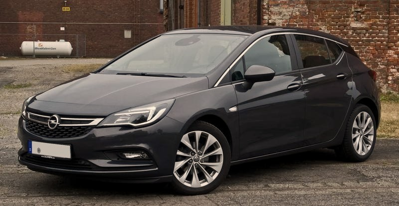 Opel Astra K – jakie opony montowano fabrycznie? rozmiary i oznaczenia