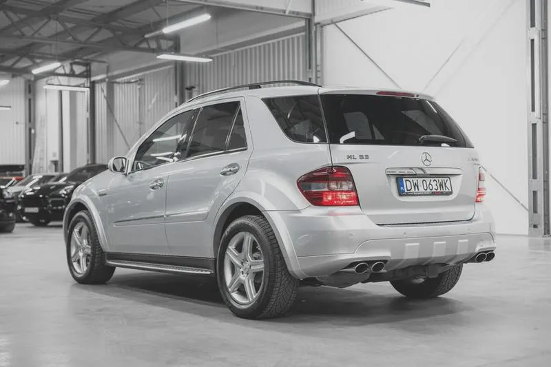 Mercedes ML W164