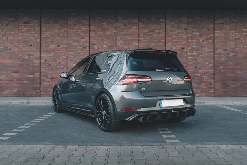 Miasto i trasa Golf 7 R