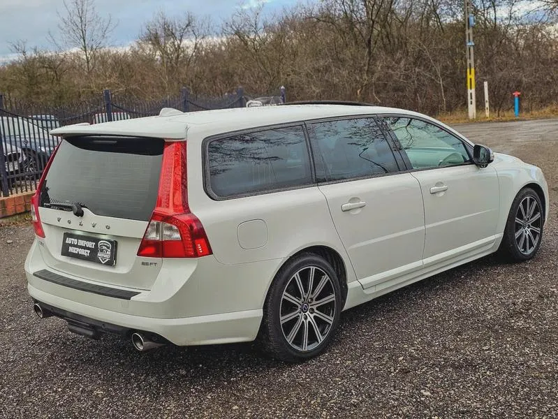 Wymiana akumulatora Volvo V70